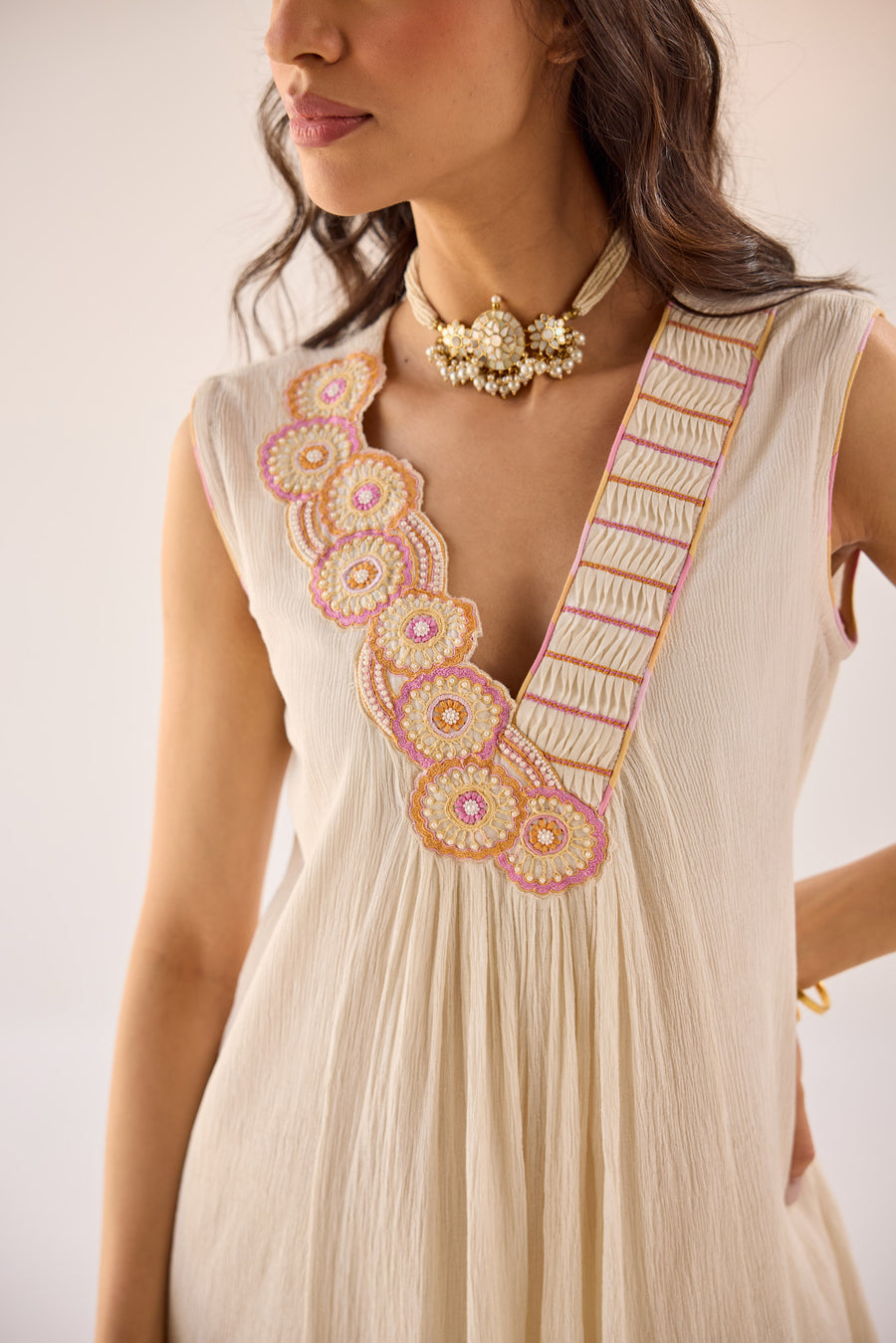 Off-White Kurta Set With Ombre Dupatta