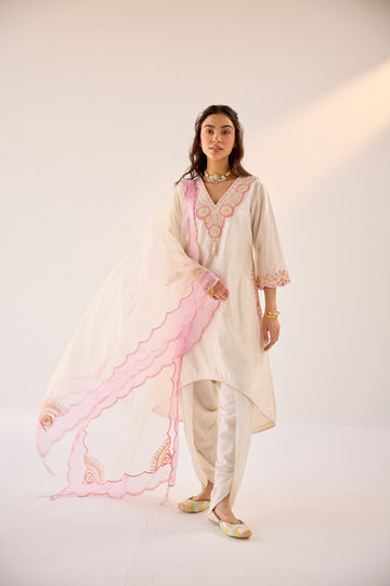 Dhoti Kurta Set With Dupatta